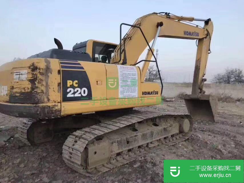本人轉讓一臺精品二手挖掘機小松220