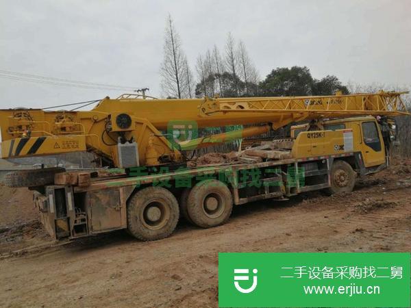 轉(zhuǎn)讓二手的09年10月徐工25k-1吊車
