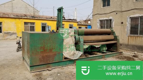 出售一臺25厚2500寬的卷板機。接電能用