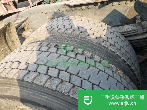 轉(zhuǎn)讓二手的歐曼GTL430前四車頭牽引車