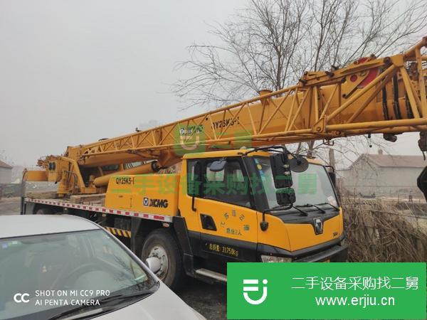 轉(zhuǎn)讓二手的13年底徐工25k5-1吊車