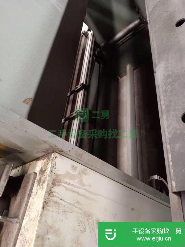 低價轉讓出售二手上巨折彎機