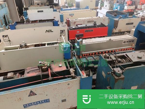 二手折彎?rùn)C(jī) 二手剪板機(jī) 刨槽機(jī) 激光切割機(jī)低價(jià)轉(zhuǎn)讓