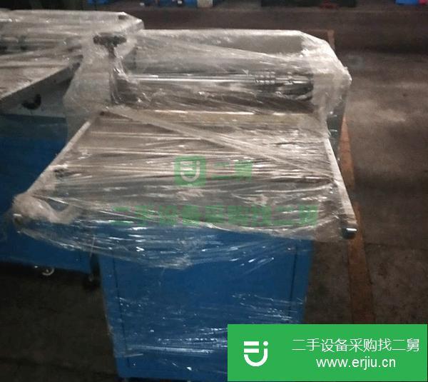 轉(zhuǎn)讓二手九成新的硅膠切膠機