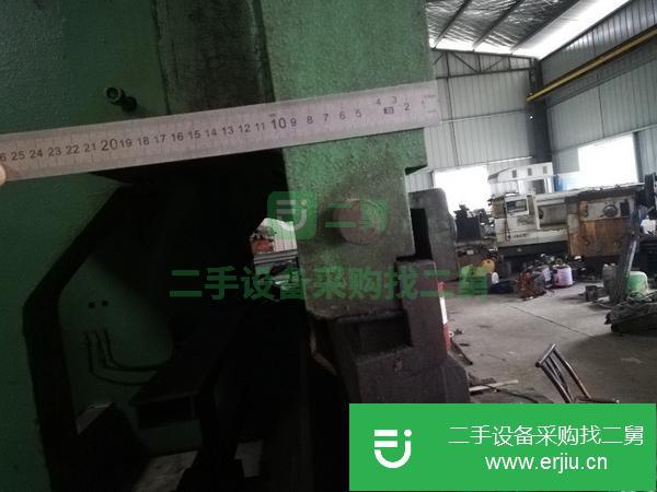 300噸折彎機轉讓優(yōu)價出售