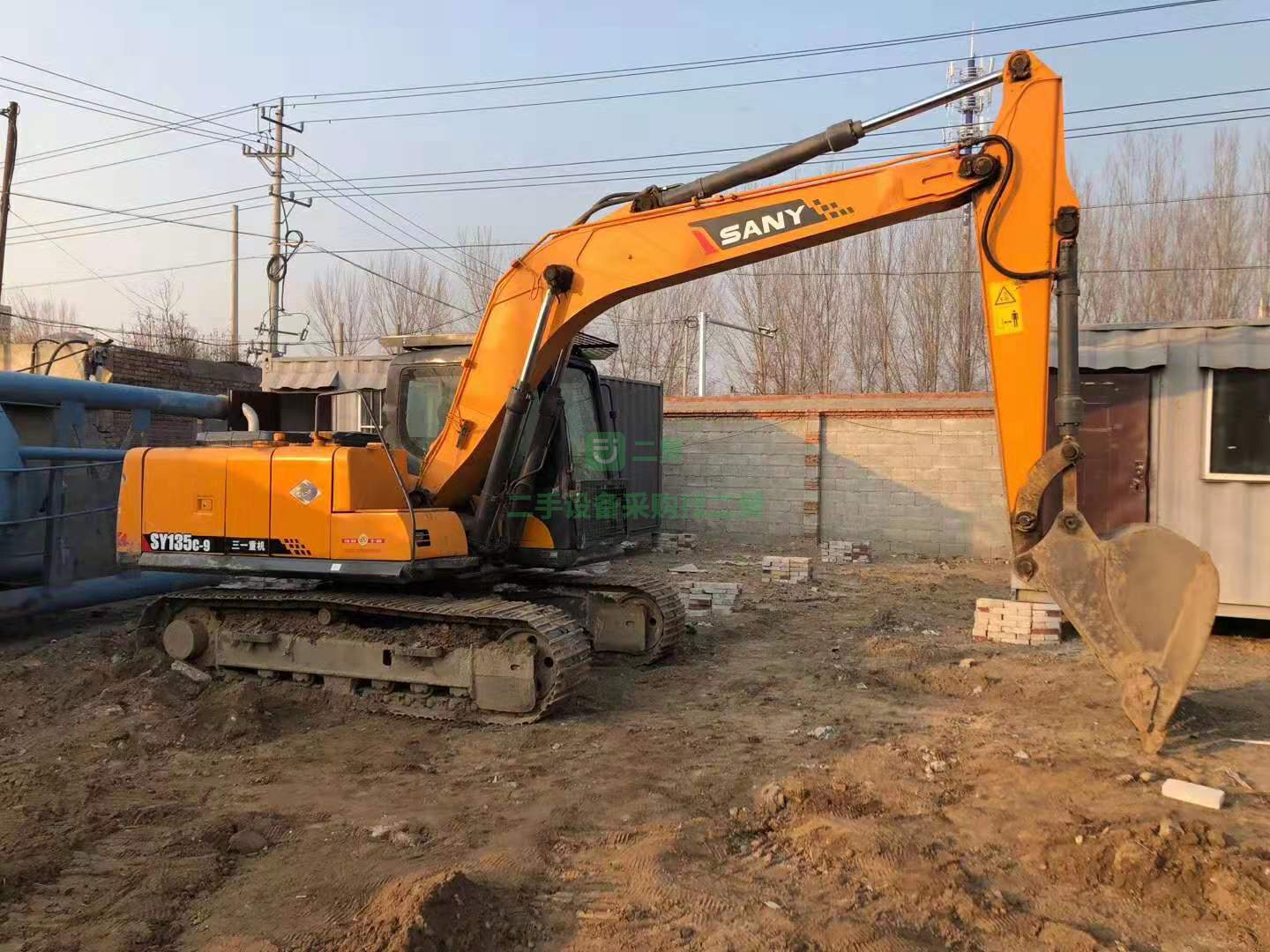 轉(zhuǎn)行急售三一135-9 二手挖掘機(jī)