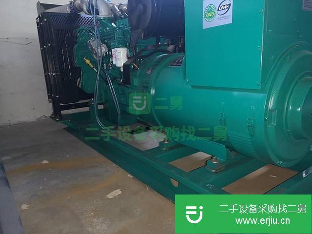 出售二手300千瓦發(fā)電機(jī)組低價處理二手發(fā)電機(jī)組