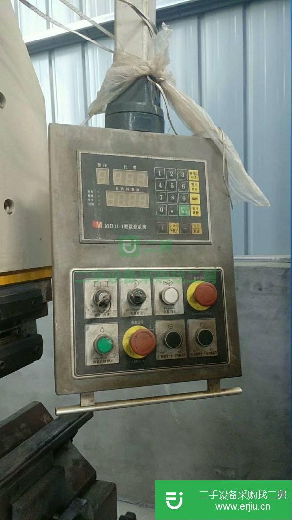 轉(zhuǎn)讓{中元WC67K250-3.2米板料折彎機}