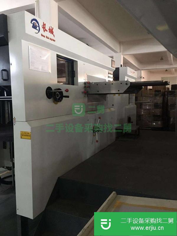 轉(zhuǎn)讓二手九成新以上的1100全自動模切機