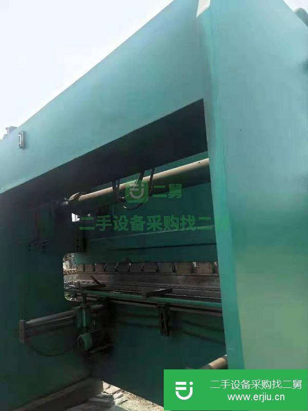 在位出售二手{無錫金惠WC67Y-160x3200液壓板料折彎機}