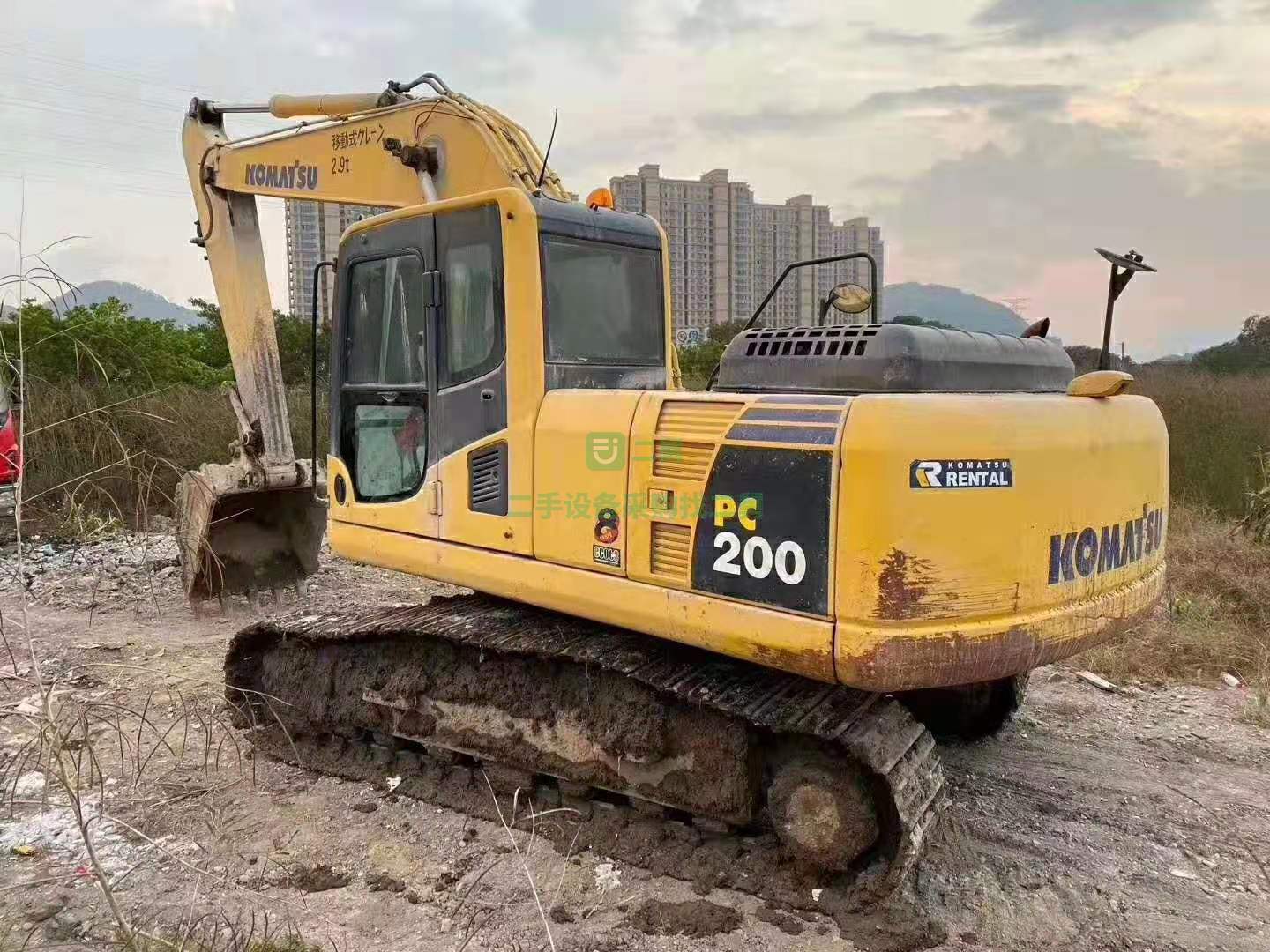 轉讓19年報關小松200-8NI 二手挖掘機