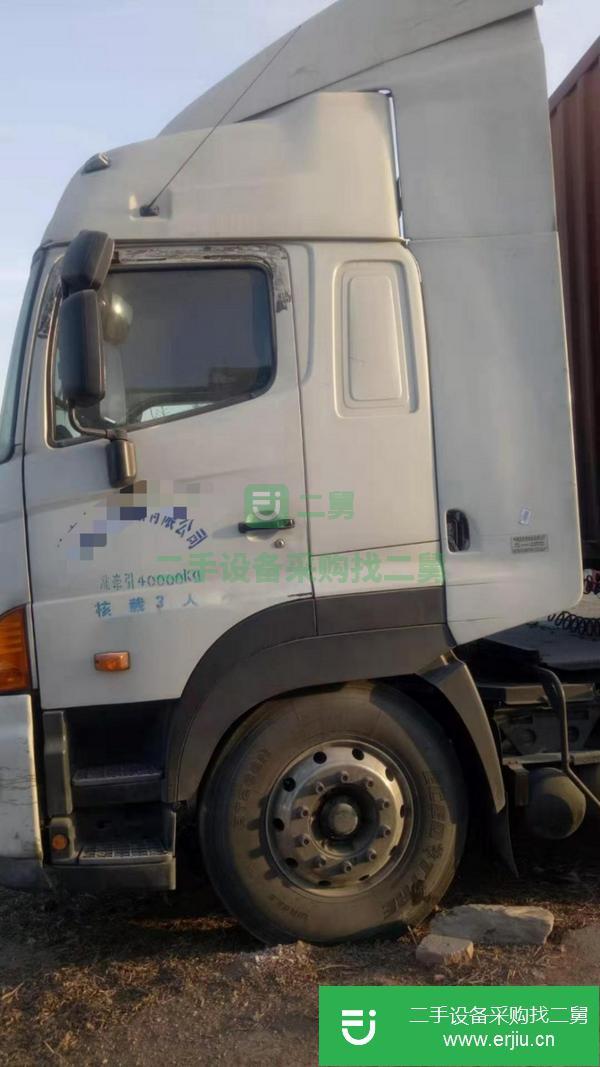 轉讓國三，國四，國五日野牽引車