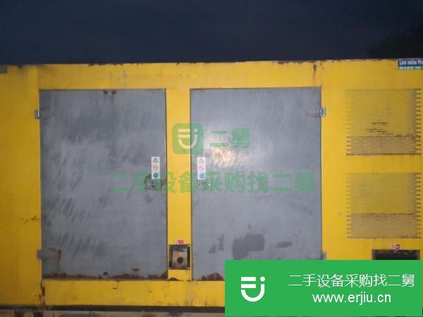 出售上柴總廠200千瓦靜音箱發電機組