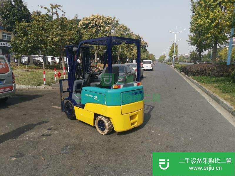 小松1.5噸電瓶叉車，倉儲環保型個人二手低價轉讓