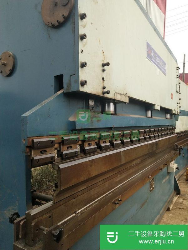 轉讓出售二手160噸折彎機4米長