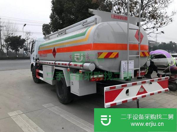 出售有手續(xù)的10噸加油車東風(fēng)國(guó)五13噸加油車