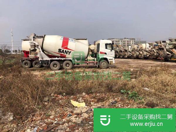 轉(zhuǎn)讓處理5臺14年12月三一C8大十二方攪拌車