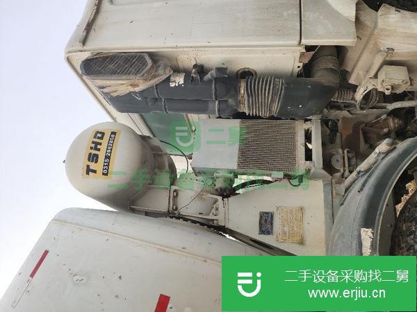 出售13年20方豪沃鴻達攪拌車 手續齊全