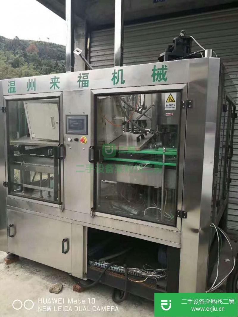 出售二手的三合一玻璃灌裝機生產線