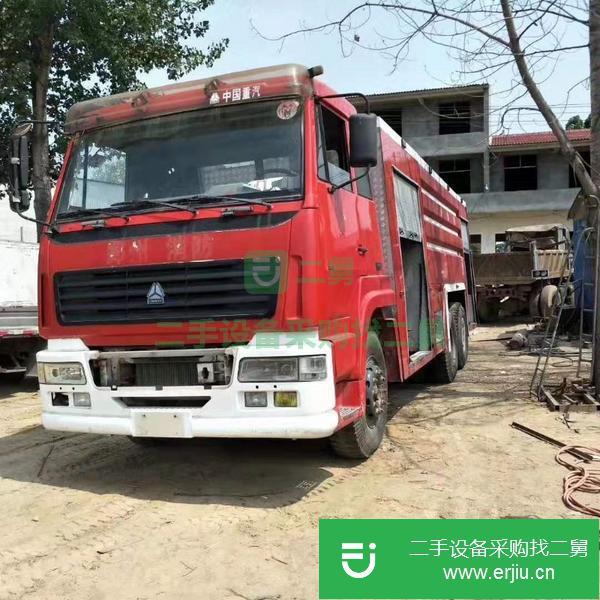 常年低價出售一批消防車  可過戶   抓緊聯系