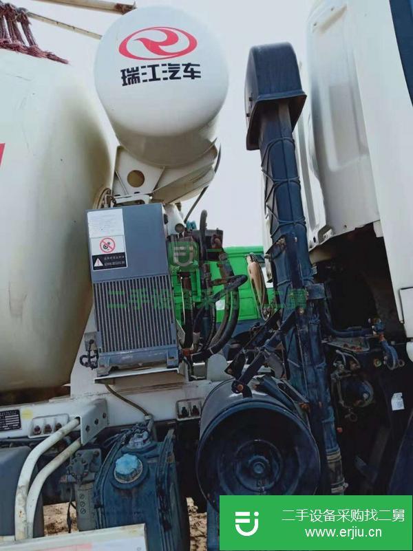 低價(jià)出售一批國四歐曼攪拌車 336馬力 后八輪