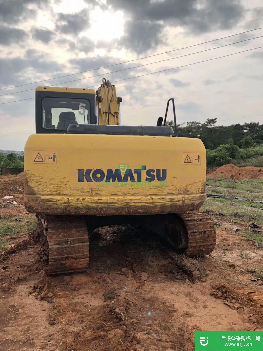 個人急售工地原版小松 PC130-7二手 挖掘機 (出現具有，包送到家)