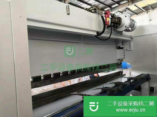 低價轉(zhuǎn)讓亞威160/4100折彎機