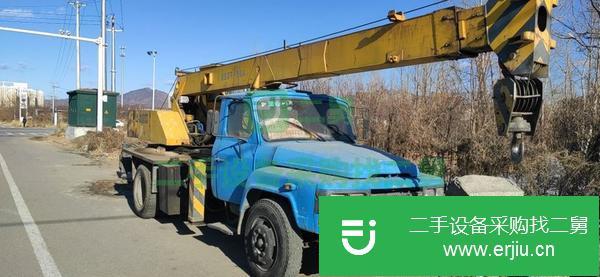 轉讓二手的03年徐工8噸吊車處理