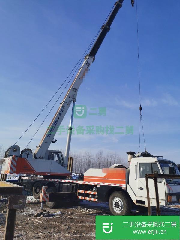 出售25噸吊車(chē)手續(xù)齊全