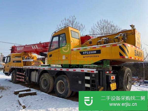 出售二手的八成新的12年三一25h5汽車吊