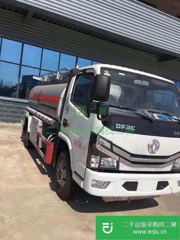 國六5噸油罐車包上戶
