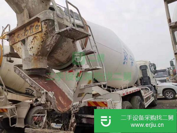 出售17年歐曼大12方拉14方攪拌罐車,一批十臺,