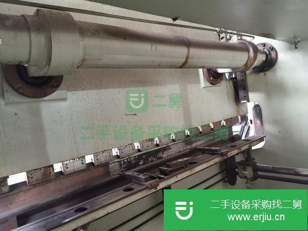 轉(zhuǎn)讓金球WC67Y-160/3200折彎?rùn)C(jī)