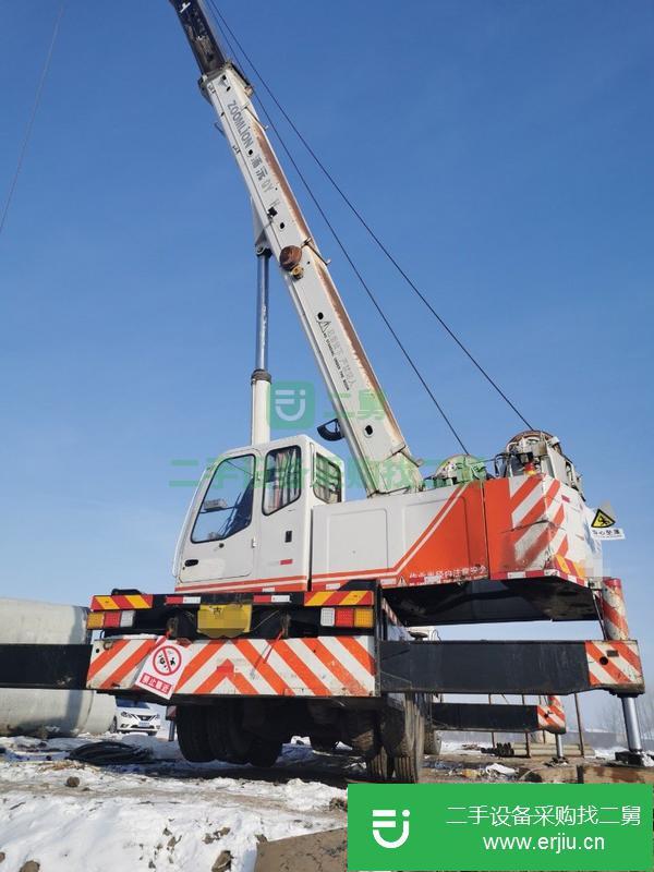 出售25噸吊車(chē)手續(xù)齊全