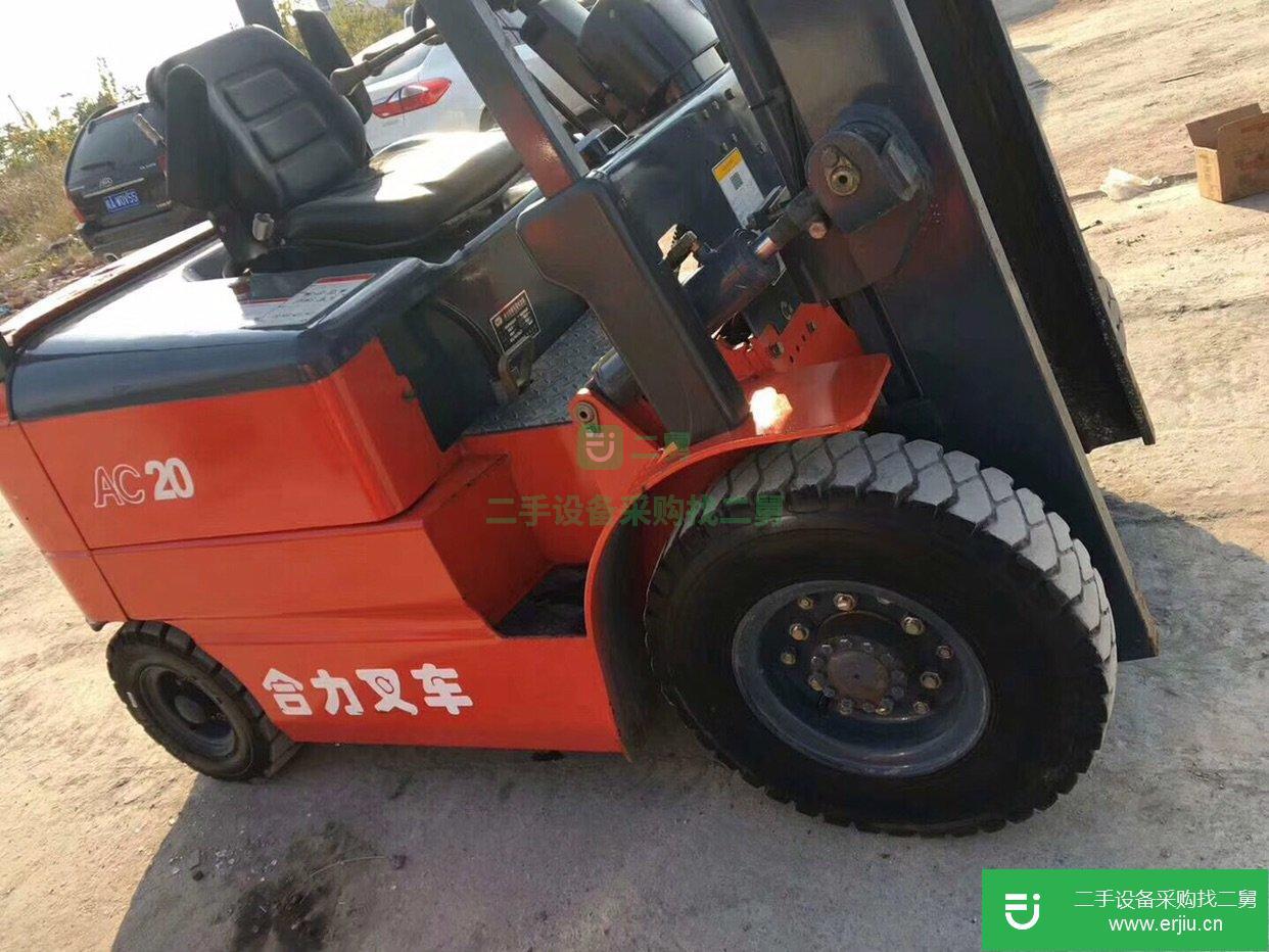 出售合力2噸電動叉車，自用小型冷庫電動叉車，質保一年