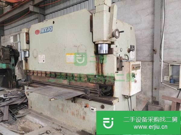 轉(zhuǎn)讓金球WC67Y-160/3200折彎?rùn)C(jī)