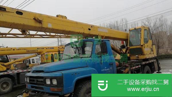轉讓二手的徐工12年8噸吊車，車況非常好，手續齊全國四12噸，7米5節，手續齊全
