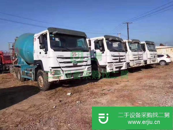 現車出售20臺國五天然氣一四年十?二月份大十二方攪拌罐車