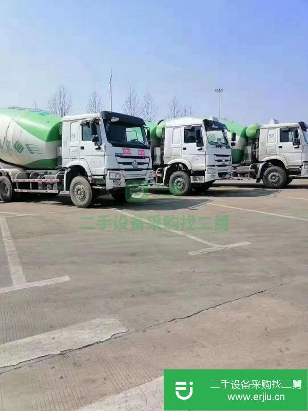急需低價出售一批二手混泥土攪拌罐車