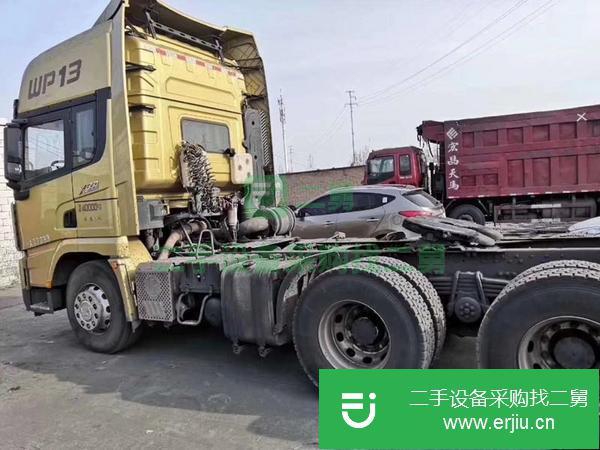出售德龍1550馬力17年12月上戶，帶液緩，雙曲輕體牽引車！