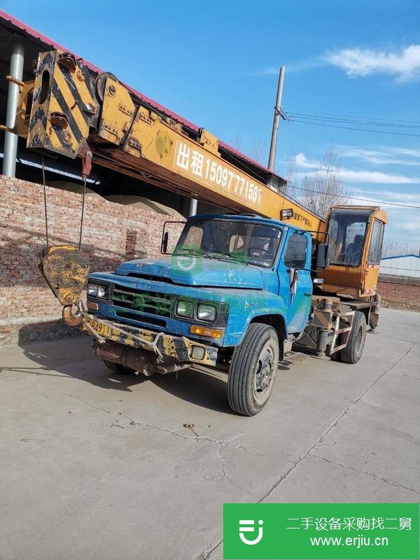 轉(zhuǎn)讓8噸吊車07年