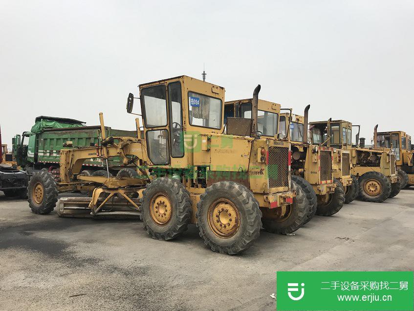 出售進口三菱，德萊賽，卡特，小松平地機