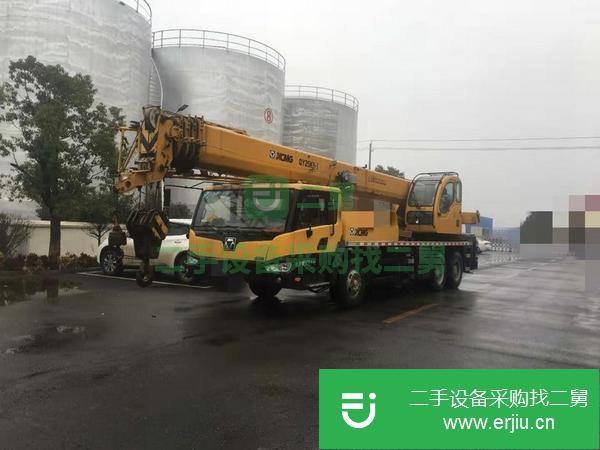 轉讓二手的12年6月徐工25k5-1吊車手續齊全