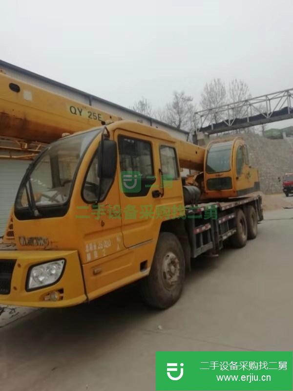 二手的八成新的徐工20B吊車出售11年車。