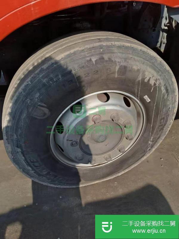 急轉(zhuǎn)17年二手解放天V牽引車 430馬力 雙驅(qū)輕體