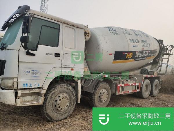 出售13年20方豪沃鴻達攪拌車 手續齊全