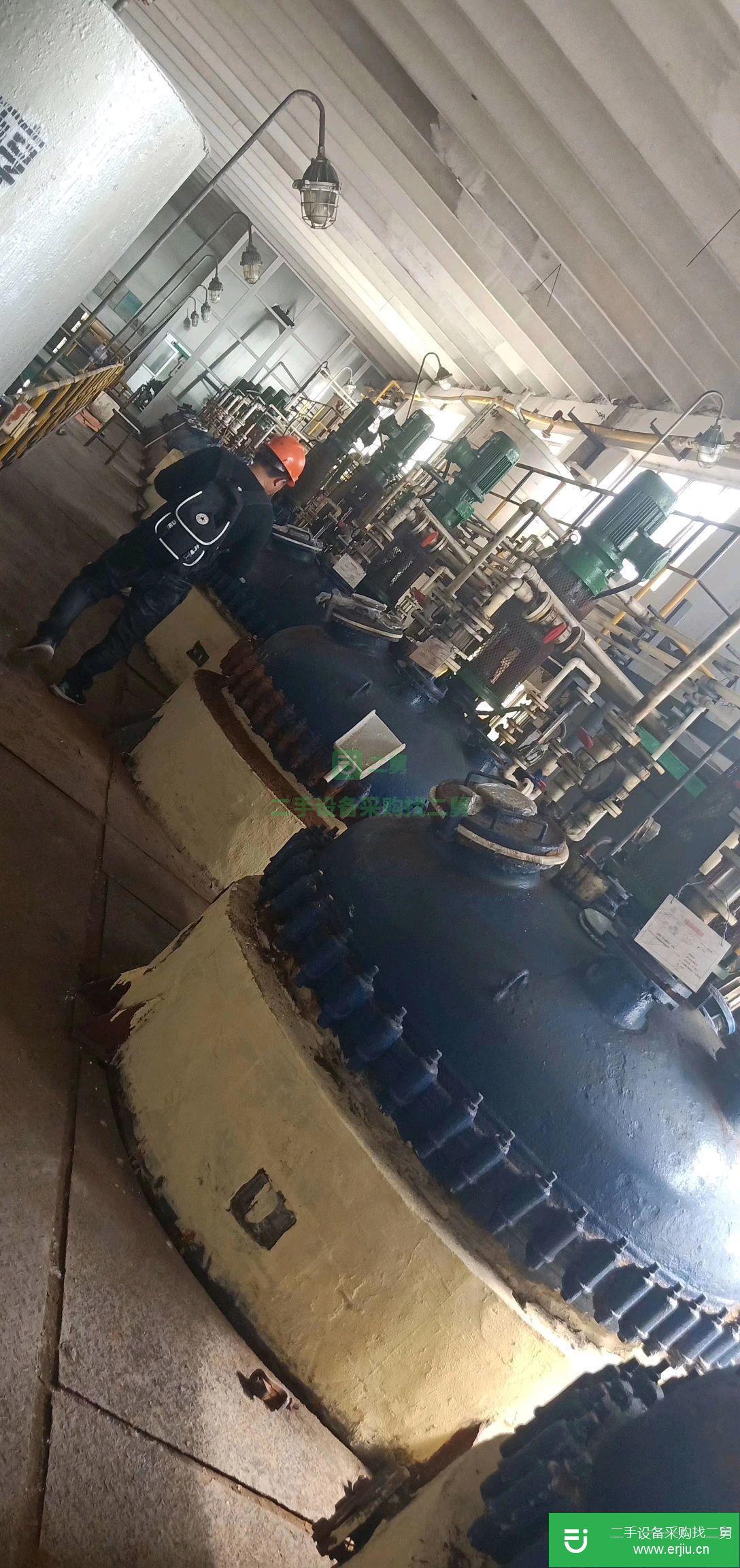二手搪瓷反應釜轉讓出售