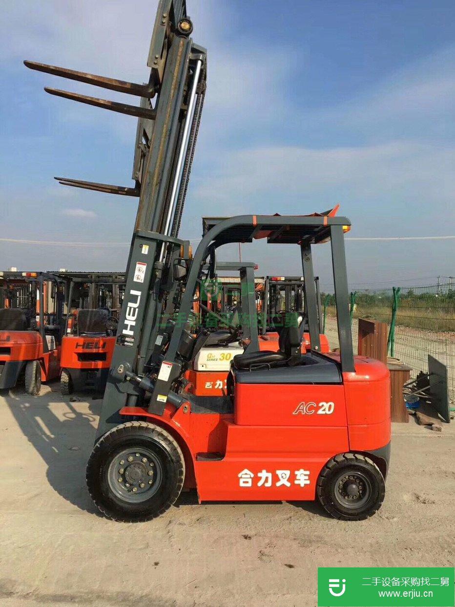 出售合力2噸電動叉車，自用小型冷庫電動叉車，質保一年