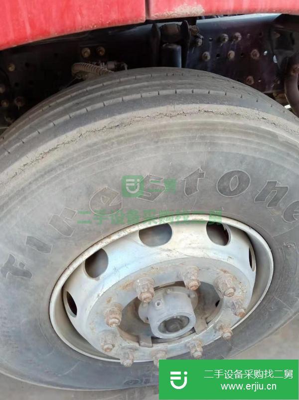 轉(zhuǎn)讓國五歐曼牽引車 460馬力 雙驅(qū)輕體