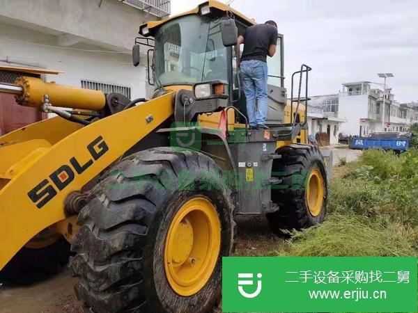 轉讓二手的九成新的臨工955F裝載機